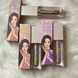 Kiss Your Eyes Glitter Eyeshadow Set